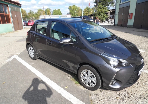 Toyota Yaris cena 57000 przebieg: 18536, rok produkcji 2017 z Wrocław małe 92